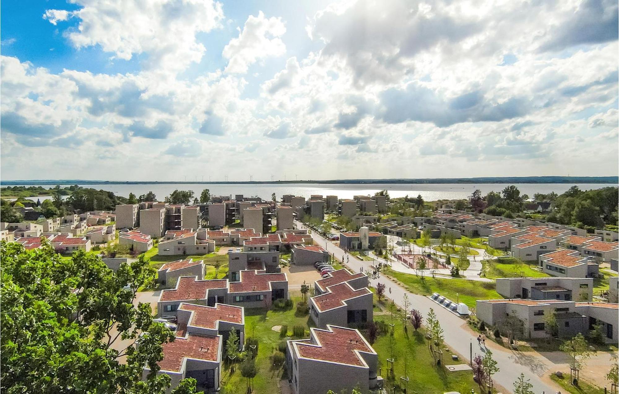 Awesome Home In Lembruch-Duemmer See With Kitchen Ngoại thất bức ảnh